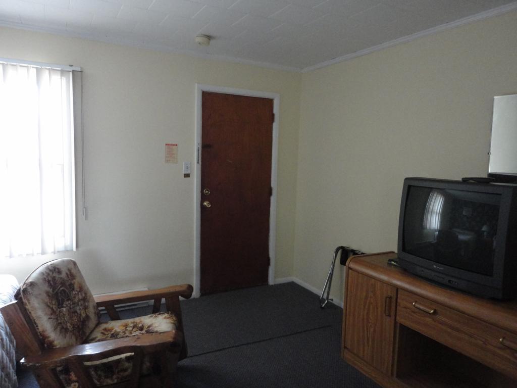 Hipwell'S Motel Fonthill Δωμάτιο φωτογραφία