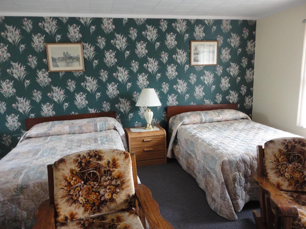 Hipwell'S Motel Fonthill Δωμάτιο φωτογραφία