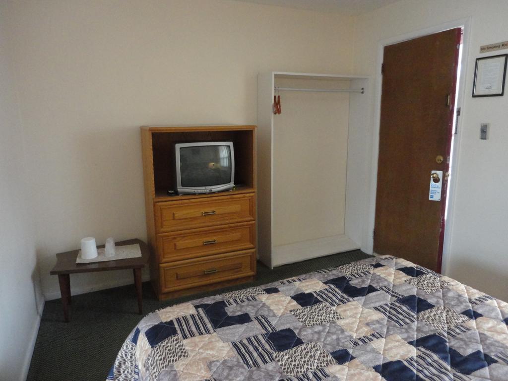 Hipwell'S Motel Fonthill Δωμάτιο φωτογραφία