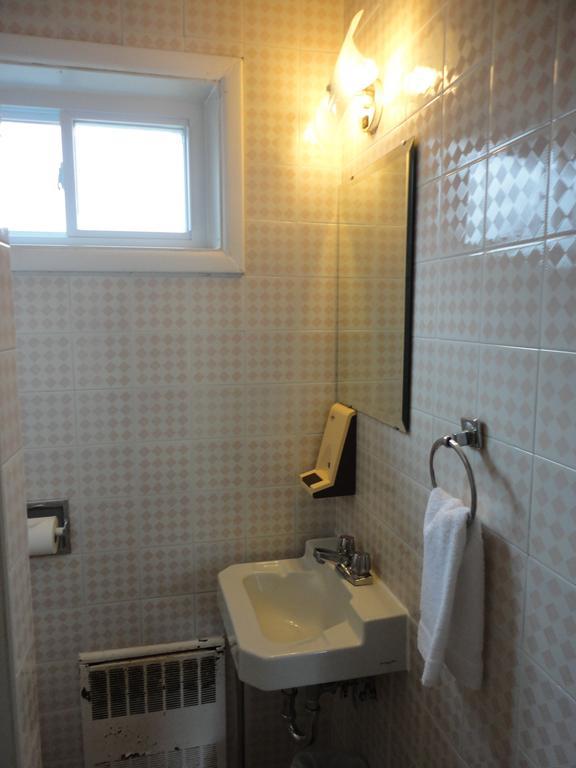 Hipwell'S Motel Fonthill Εξωτερικό φωτογραφία