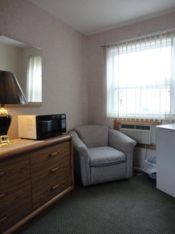 Hipwell'S Motel Fonthill Εξωτερικό φωτογραφία