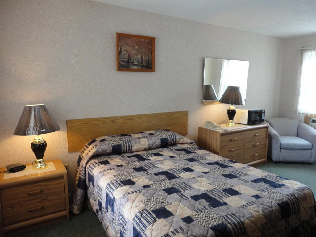 Hipwell'S Motel Fonthill Δωμάτιο φωτογραφία